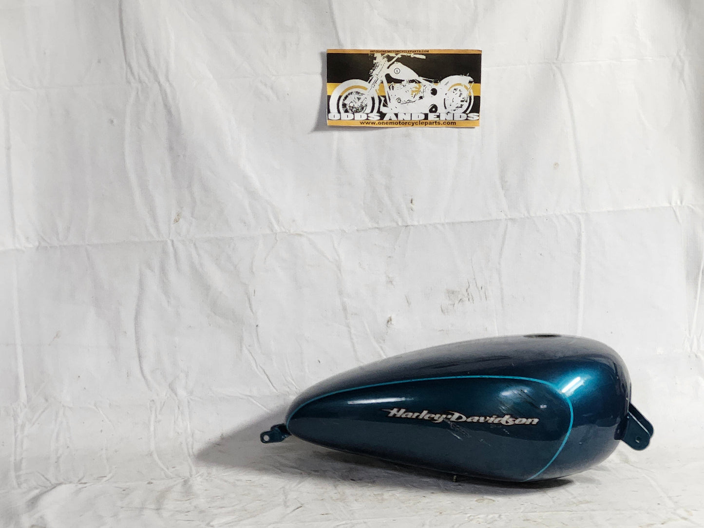 Harley 2004 Gas Tank - onemotorcycleparts.com