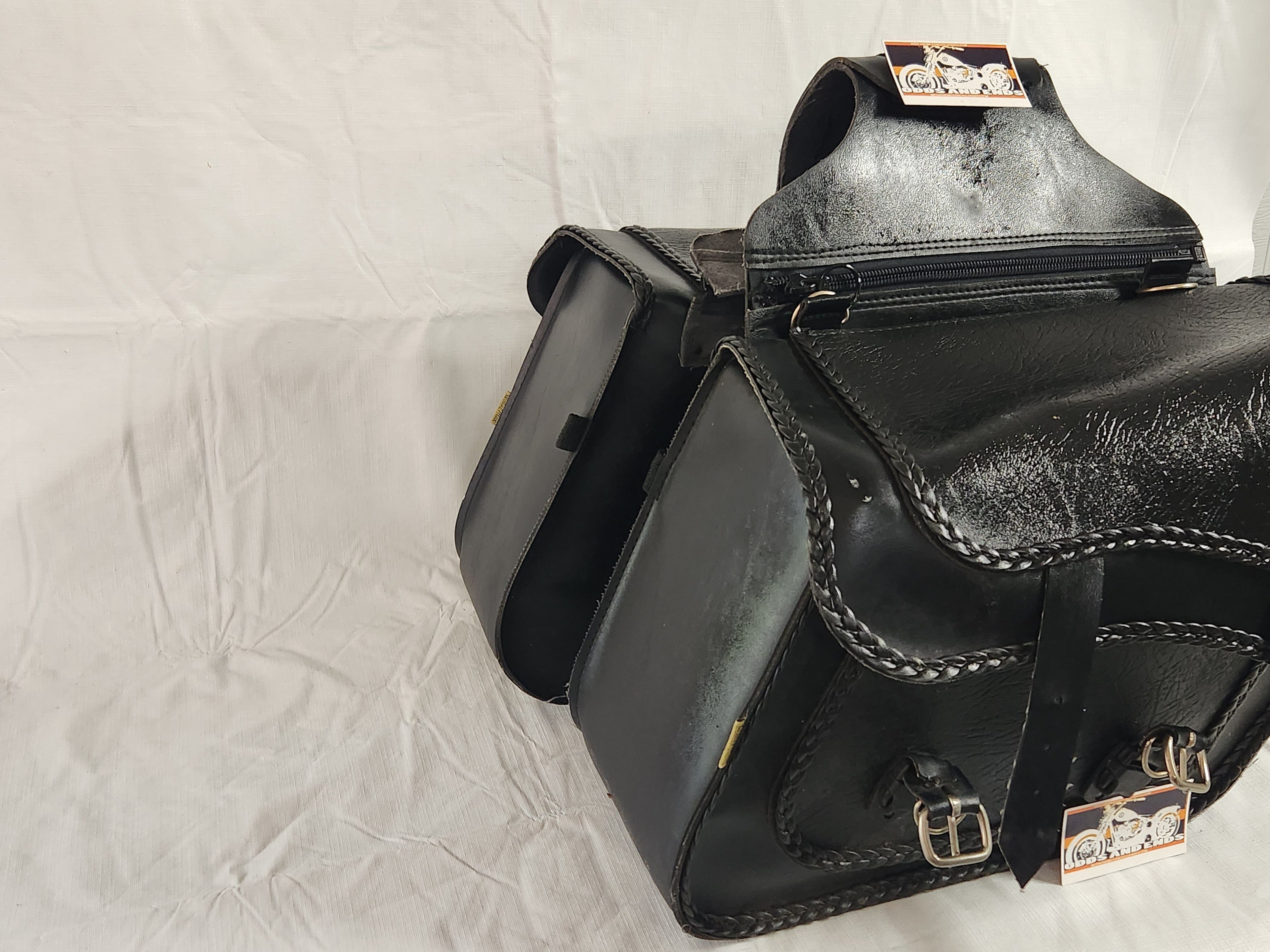 Willie & Max Harley Leather Saddle Bags - Premium Seat from onemotorcycleparts.com - Just $240.00! Shop now at onemotorcycleparts.com