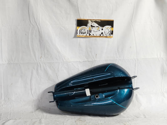 Harley 2004 Gas Tank