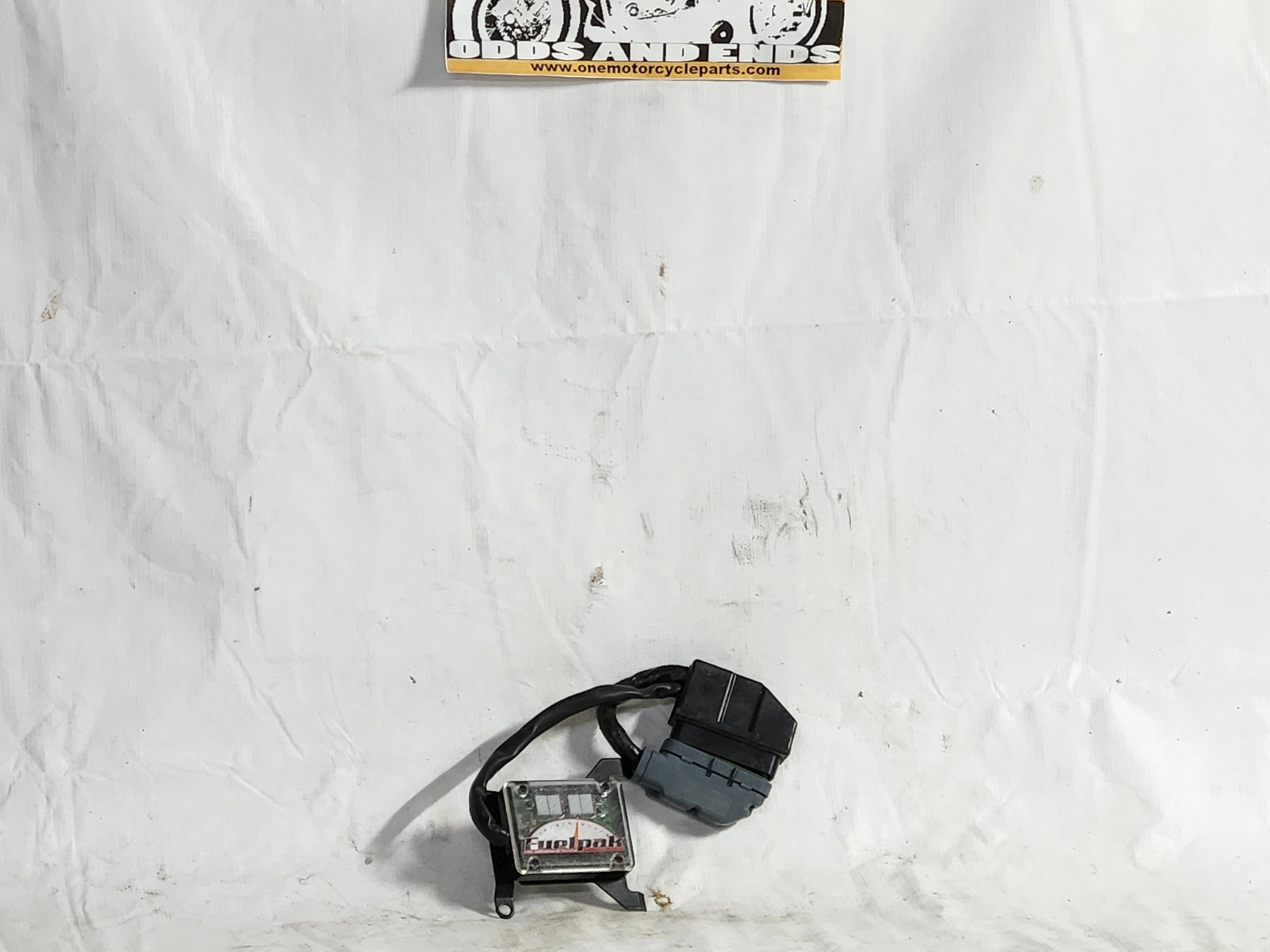 Vance & Hines C.A.R.B. Fuelpak For Harley Touring 2008-2010 - onemotorcycleparts.com