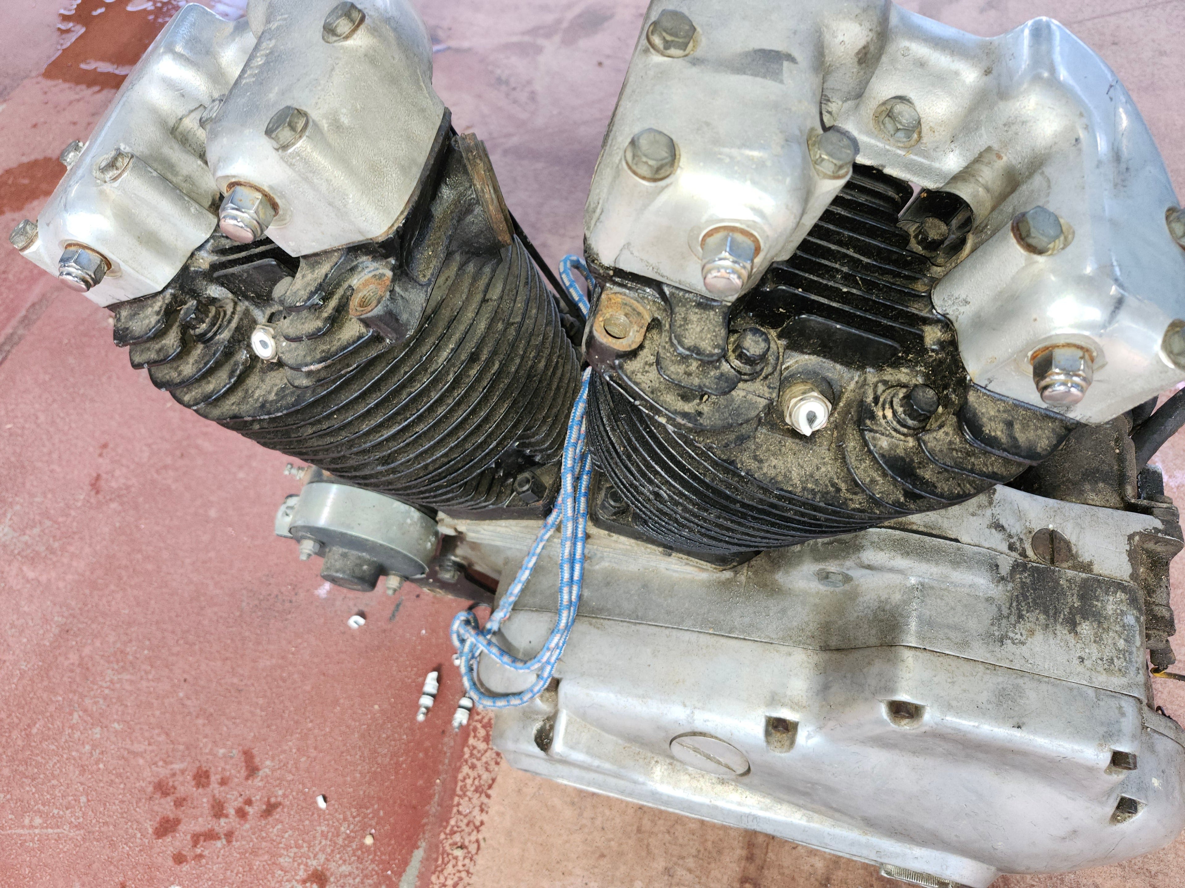 Ironhead Motor Right Side Shift 1975 - onemotorcycleparts.com