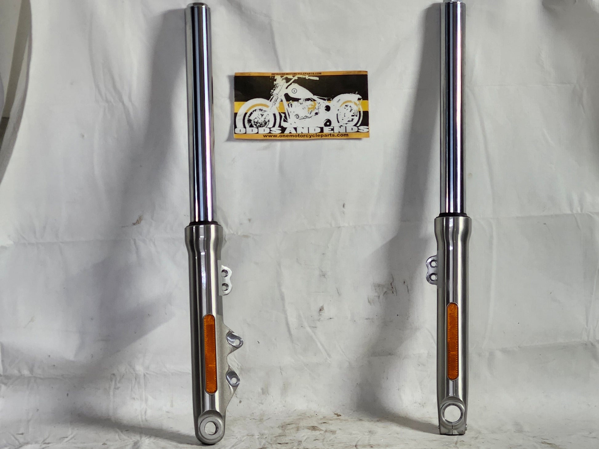 Harley Softail FXST 2018-2024 Pair Front Fork Leg Set center
