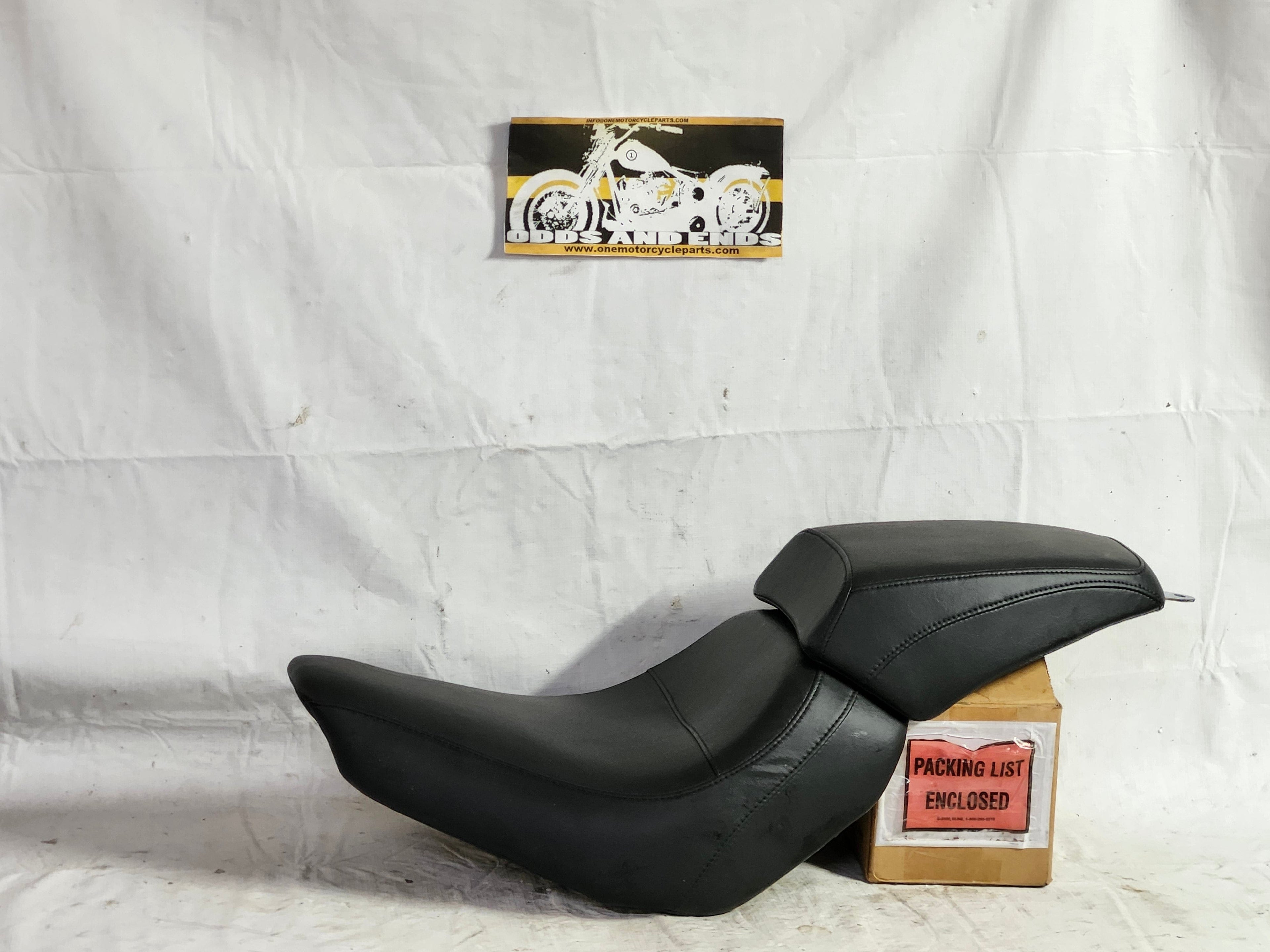 Harley-Davidson FLFB Softail Fat Boy, Sport Glide Seat (2018–2023) - onemotorcycleparts.com
